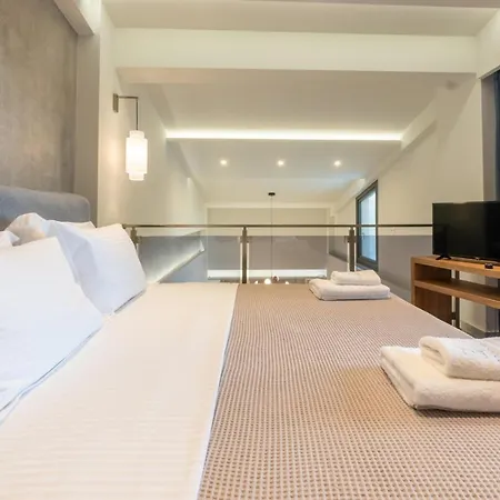 3 Doors Villas Nea Iraklitsa Exterior photo