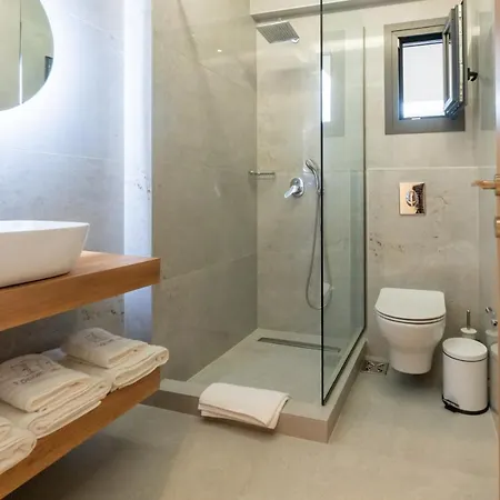 3 Doors Villas Nea Iraklitsa Exterior photo