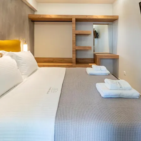 3 Doors Villas Nea Iraklitsa Exterior photo