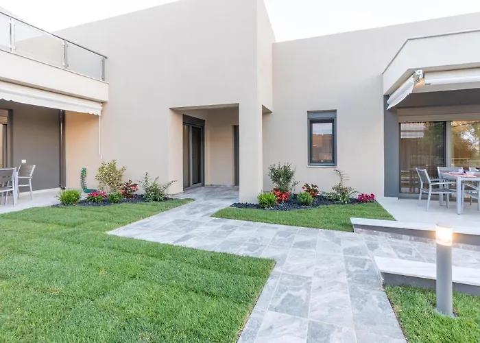 3 Doors Villas
